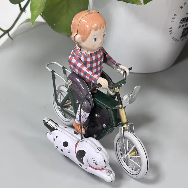 [Fun] Adult Collection Retro Wind up toy Metal Tin The boy walk the dog by bike motorcycle Clockwork toy figures model kids gift