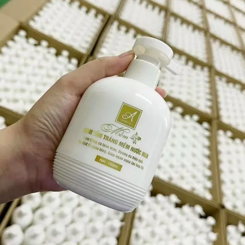 

A Cosmetics Whitening Shower Kem 150ml Brighten Skin, Tighten Pores & Anti-Aging White Smooth Skin