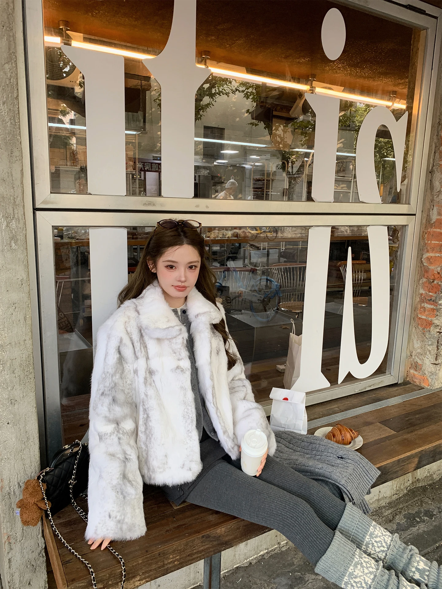 

Пальто из гималайского кроличьего меха «Дейзи» с перекрестным узором, женское, зимнее, длинное, очень теплое, универсальный размер, утолщенное, пушистое