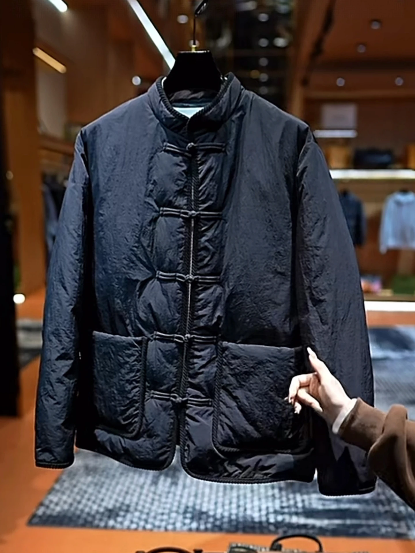 

New Chinese Sle Men's Jaet Stand Collar Button Warm Cotton Bla Outerwear Faionable Winter Coat Stand Fit Polyester