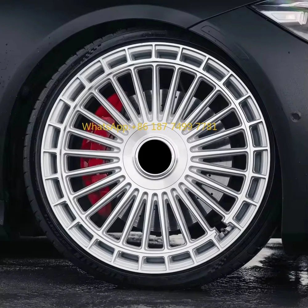 

Изготовленный на заказ роскошный обод пассажирского автомобиля из матового серебряного алюминия из кованого сплава, подходящий для . . C8.. Класс G