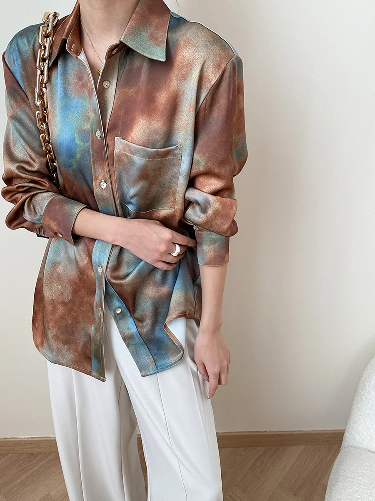 [EAM] Women Coffee Blue Tie Dye Printed Big Size Blouse New Lapel Long Sleeve Shirt Fashion Tide Spring Autumn 2024 1DH7390