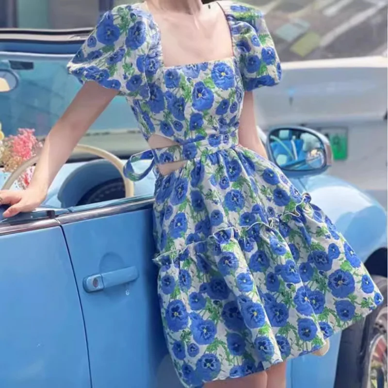 2024 Summer New Blue Color Floral Square Collar Puff Sleeve Dress Women's Design Sense Niche Hollow-out Midriff