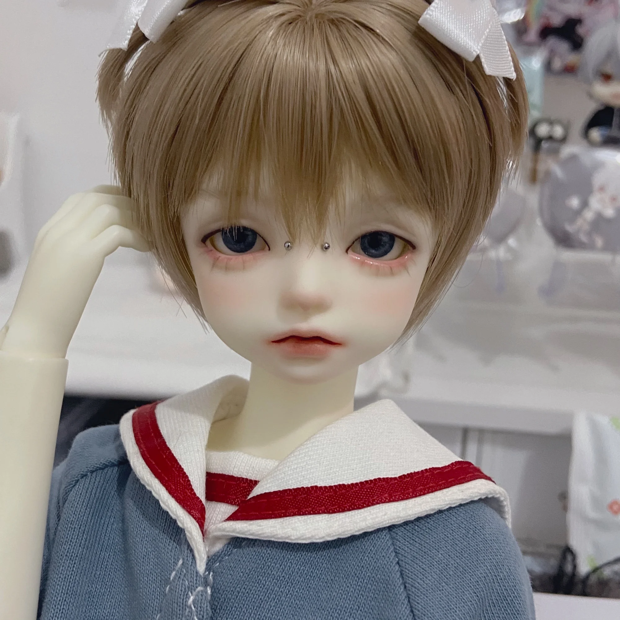 A20子供用おもちゃBJD DD SD MSD 1/3 1/4 1/6ドールアクセサリーかつら可愛い素敵なリボンショートヘアブラウンゴールドカラー1個
