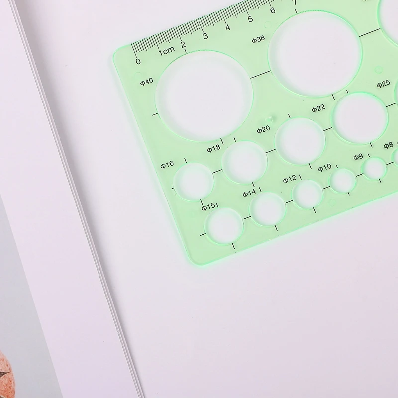 Círculos plástico verde modelo geométrico régua estêncil ferramenta medição estudantes