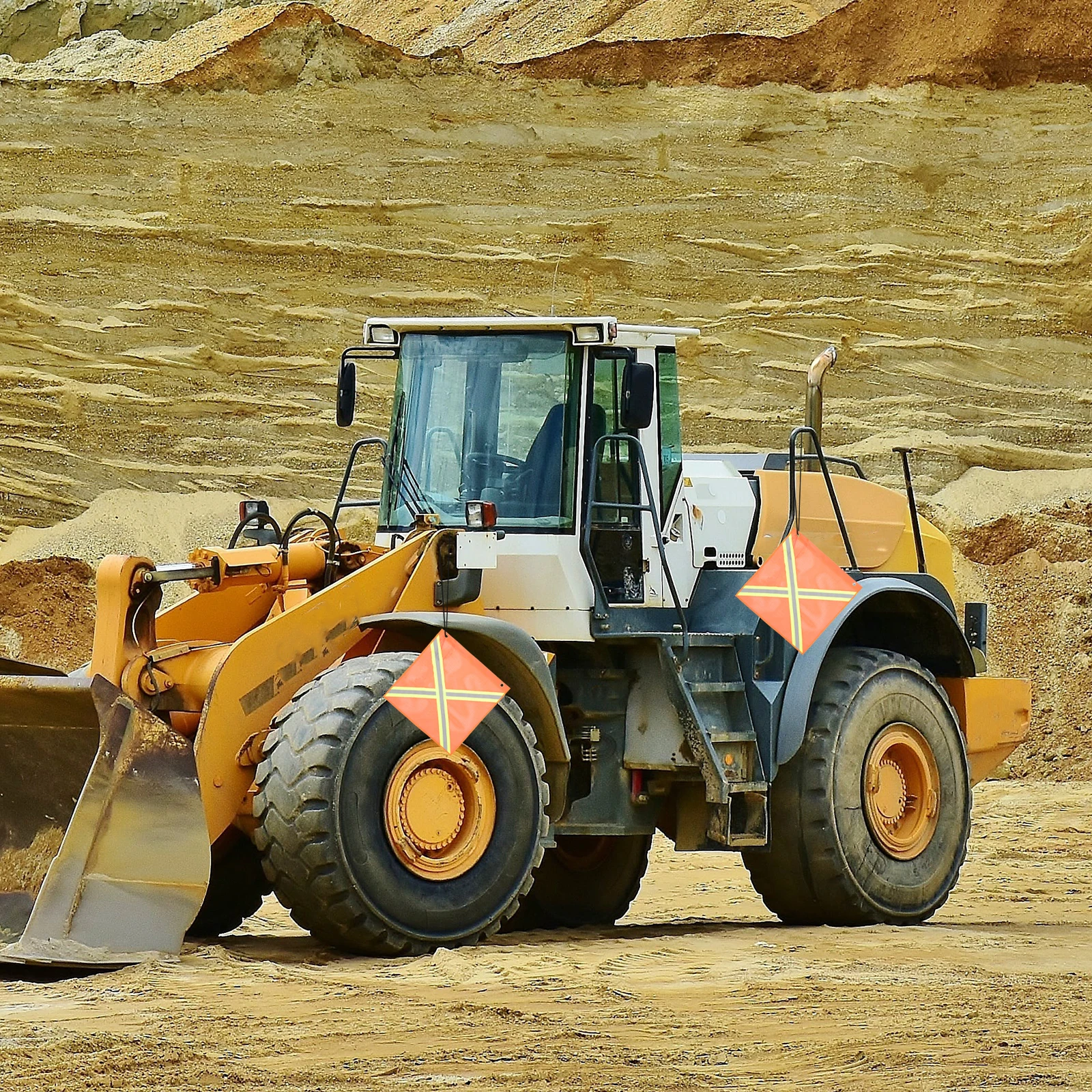 18x18 Inch Reflective PVC Mesh Warning Flags Trailer Rear Safety Signal Flag Night Visibility Polyester Traffic Signs