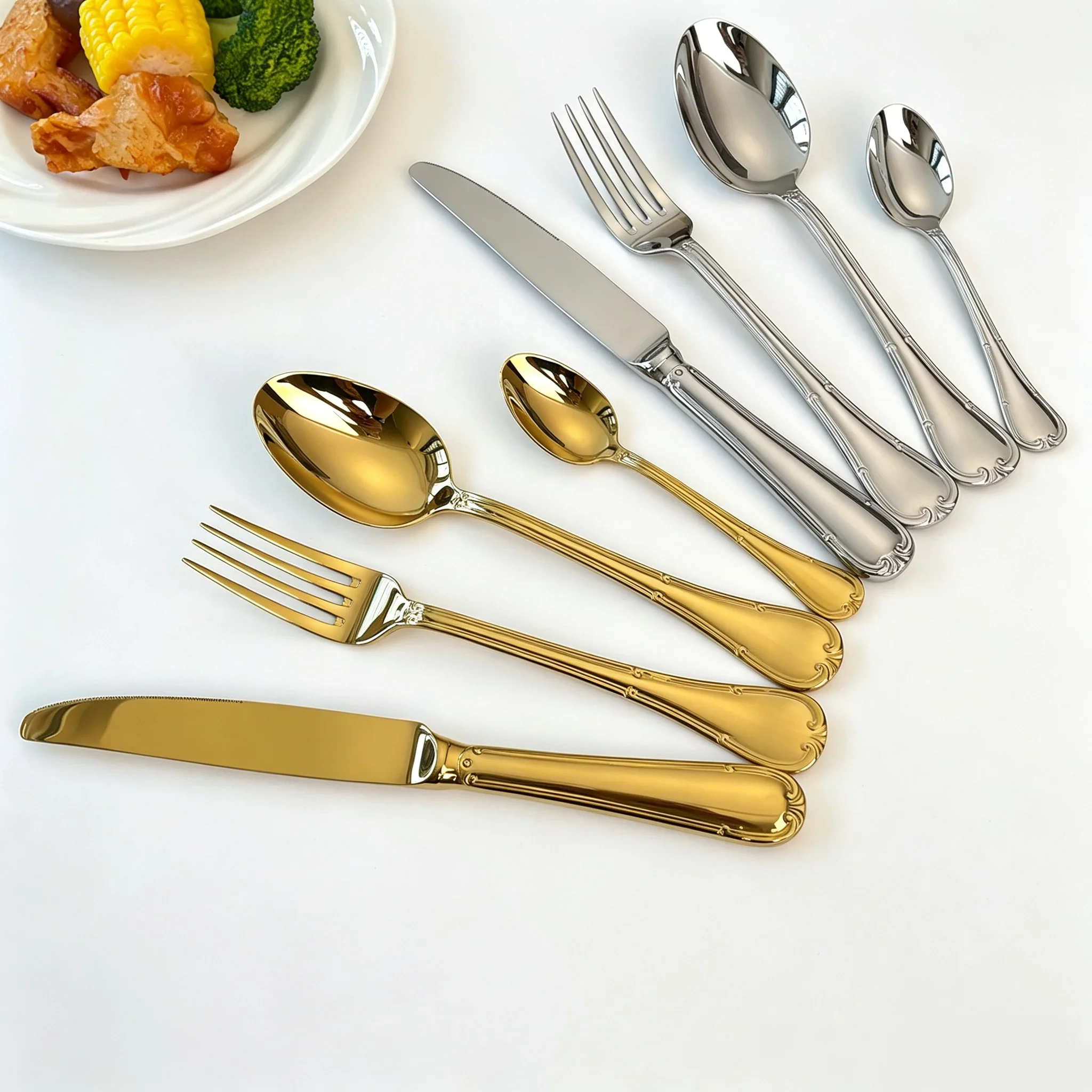 4Pcs 304 stainless steel dinnerware high appearance level steak cutlery set light luxury vintage fine a set of cutlery flatware