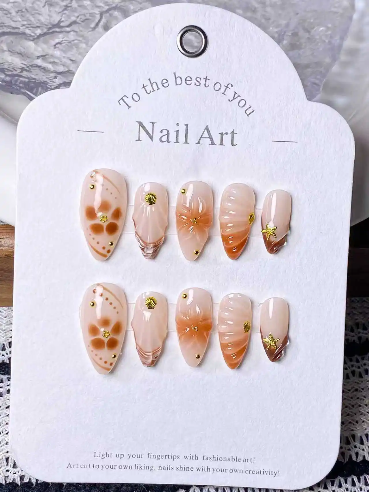 

10 штук, сделанные вручную, с миндалем, оранжевым, прессованными узорами в виде ракушек, похожими в цветочный материал, простыми, но стильными.