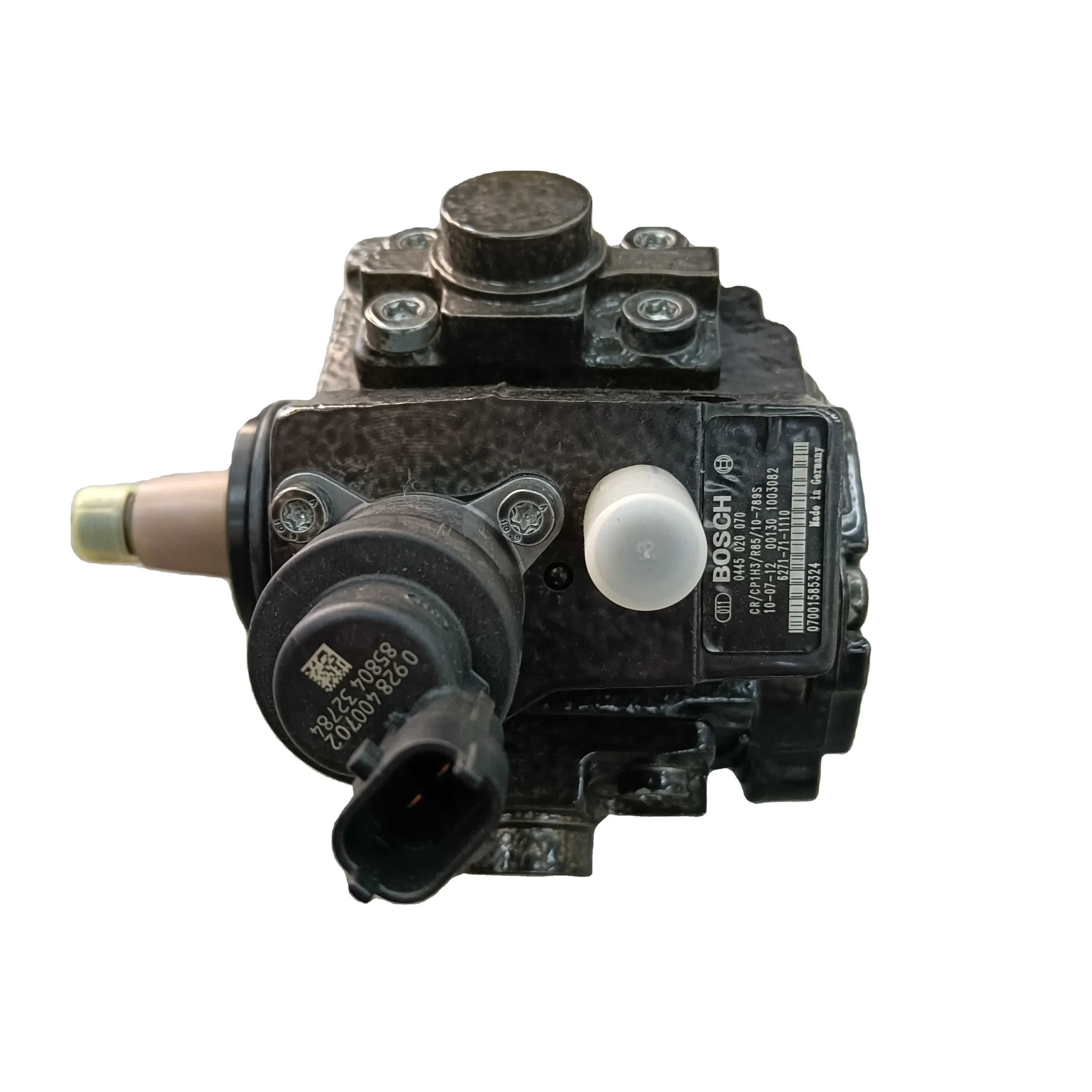 High Quality Engine Parts Fuel  Pump  pump PC130-8 0445020070 electric fuel  for sale