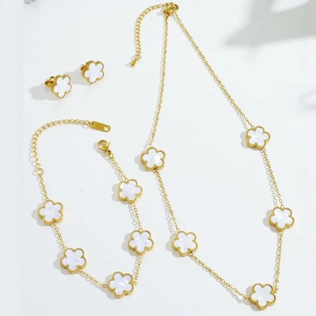 Conjunto de joyería de mujer con flor de cinco hojas de acero inoxidable, pulsera, collar, pendientes, joyería de marca de trébol Simple para mujer