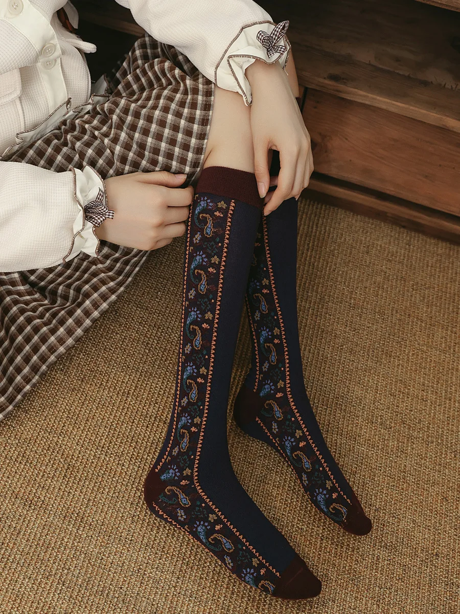 5 Pairs Calf Socks Retro Three-dimensional Relief Ethnic Style Long Tube High-top Women College Cotton Socks
