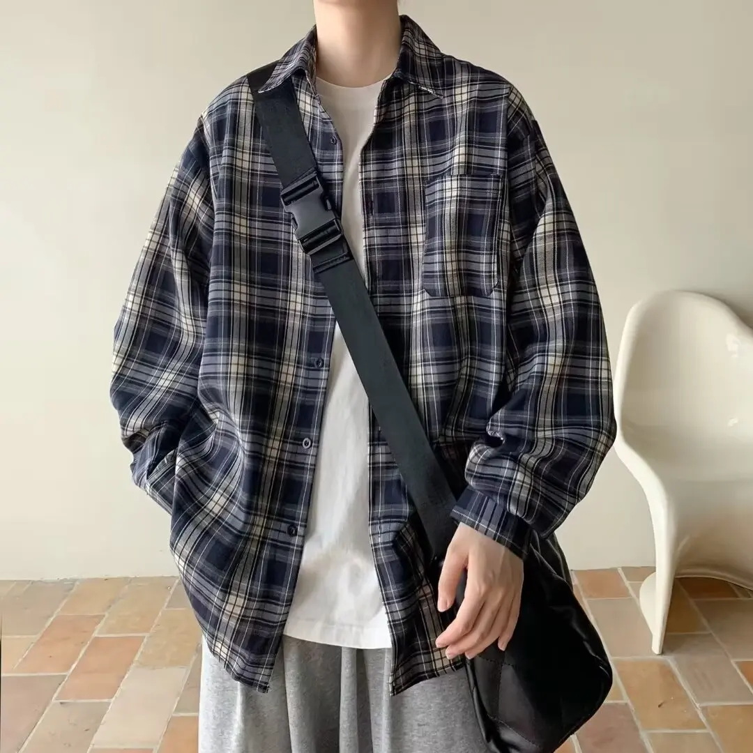 

2024 New Men's Long-sleeved Trendy Brand Loose Collar Plaid Shirt Jacket for Spring and Autumn in Japan and South Korea.