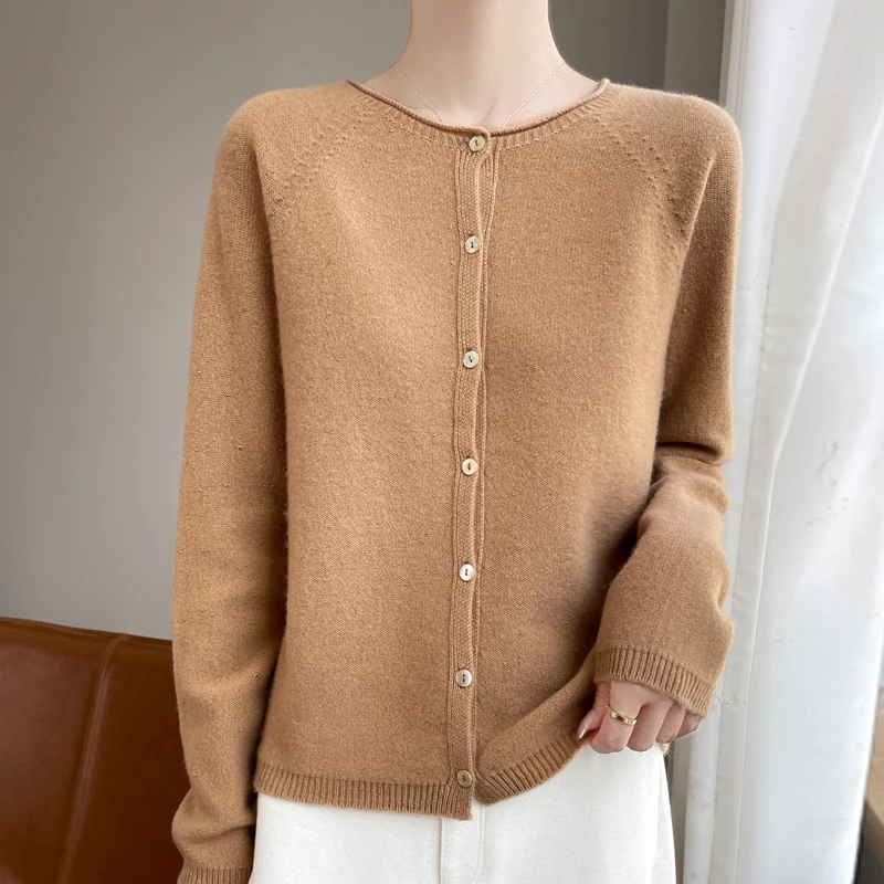 

Wool cardigan women's autumn/winter seamless bead knit cardigan Women's 2024 new sweater top