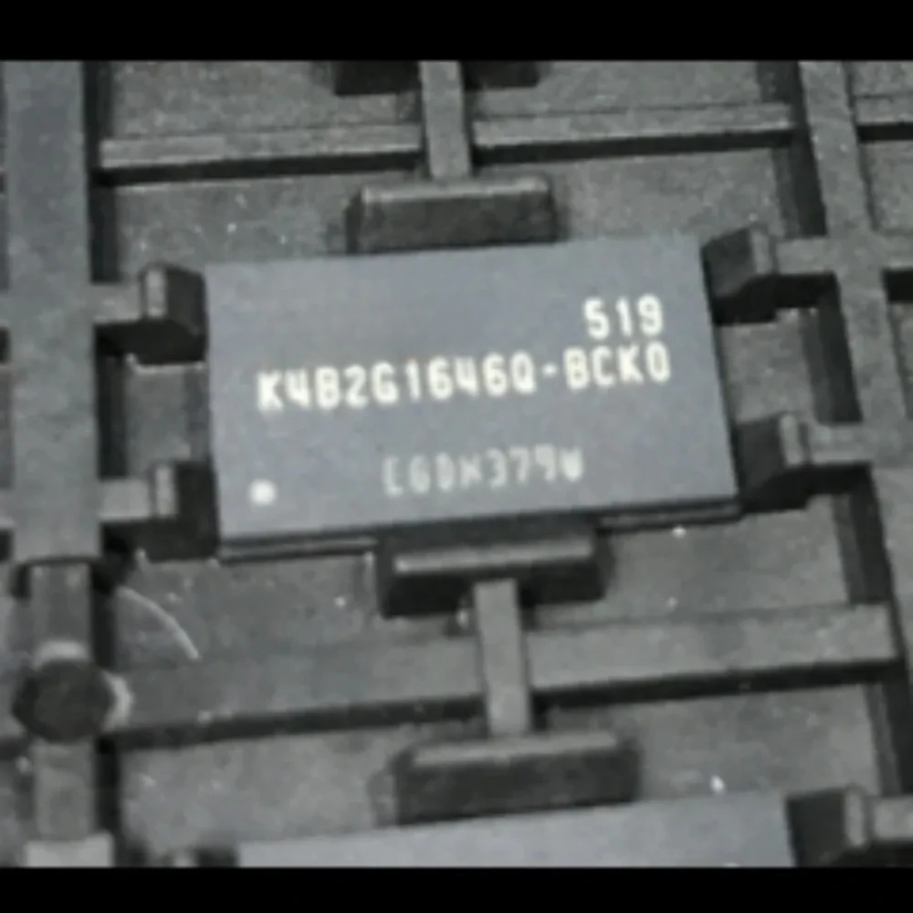 

5 шт-10 шт на складе K4B2G1646Q-BCK0 FBGA-96 K4B2G1646Q-BCKO FBGA96 K4B2G1646Q DDR3 2 ГБ Новый