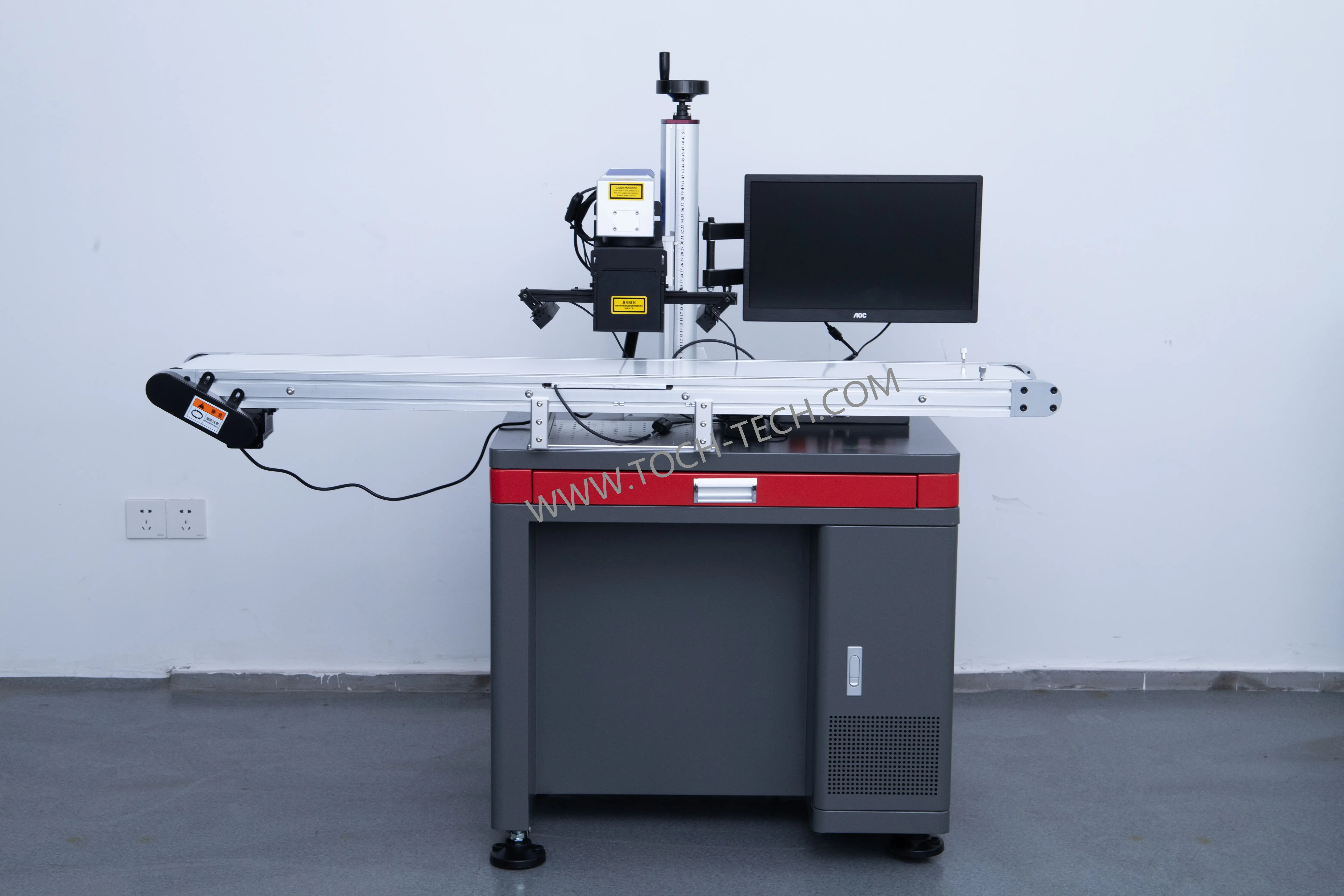 Flying Online Fiber Laser Marking Machine With CCD Visual Automatic Positioning System for Production Line