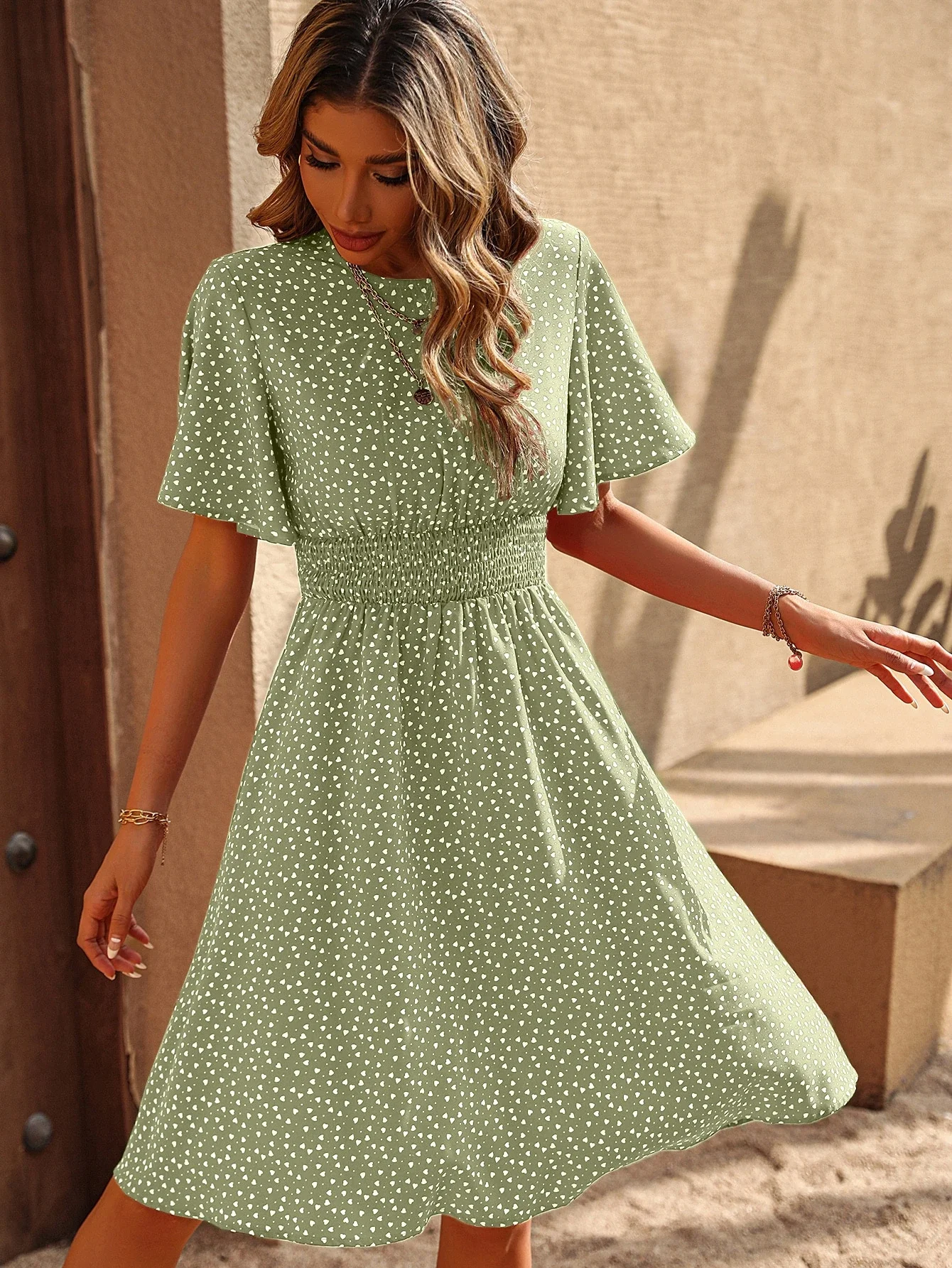 

Платье А-силуэта с принтом в виде сердечек и рукавами-бабочками для женщин, пляжный наряд для отпуска