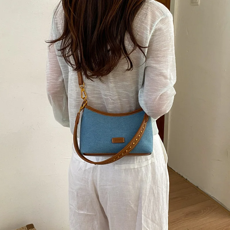 

Small Women Shoulder Messenger Bags High Quality Korean Popular Female Crossbody Bag for Girl 2026 Mobile Phone Bag Handbags