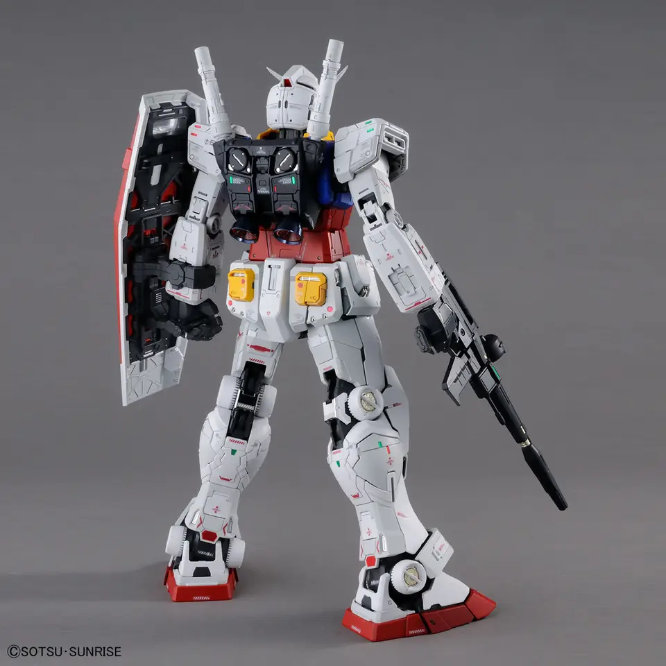 Bandai Perfect Grade Unleashed PGU RX-78-2 Gundam 2.0 GUNPLA 40th
