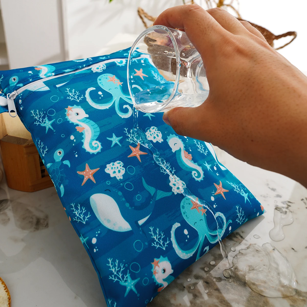 2pcs Set 18*25cm Waterproof PUL Nappy Dry Bag for Diapers Inserts Mini Fashion Wet Diaper Bag