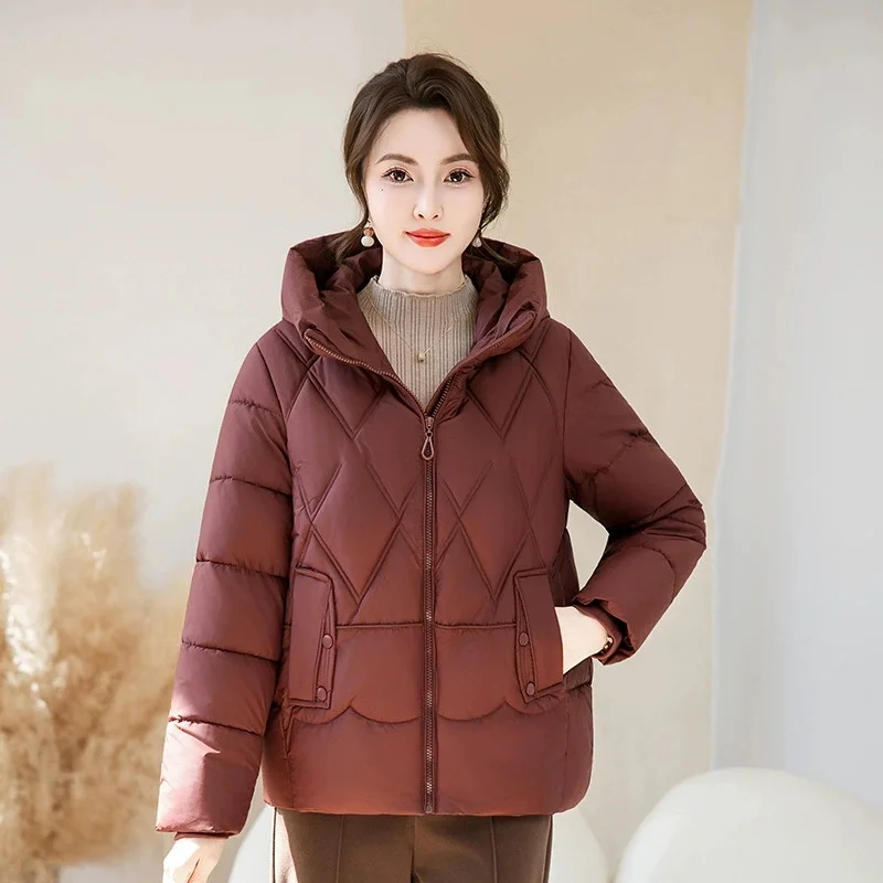 2025 nueva moda Parkas cortas chaqueta de invierno para mujer Chaqueta de algodón con capucha abrigo de algodón suelto Casual para mujer prendas de vestir gruesas y cálidas