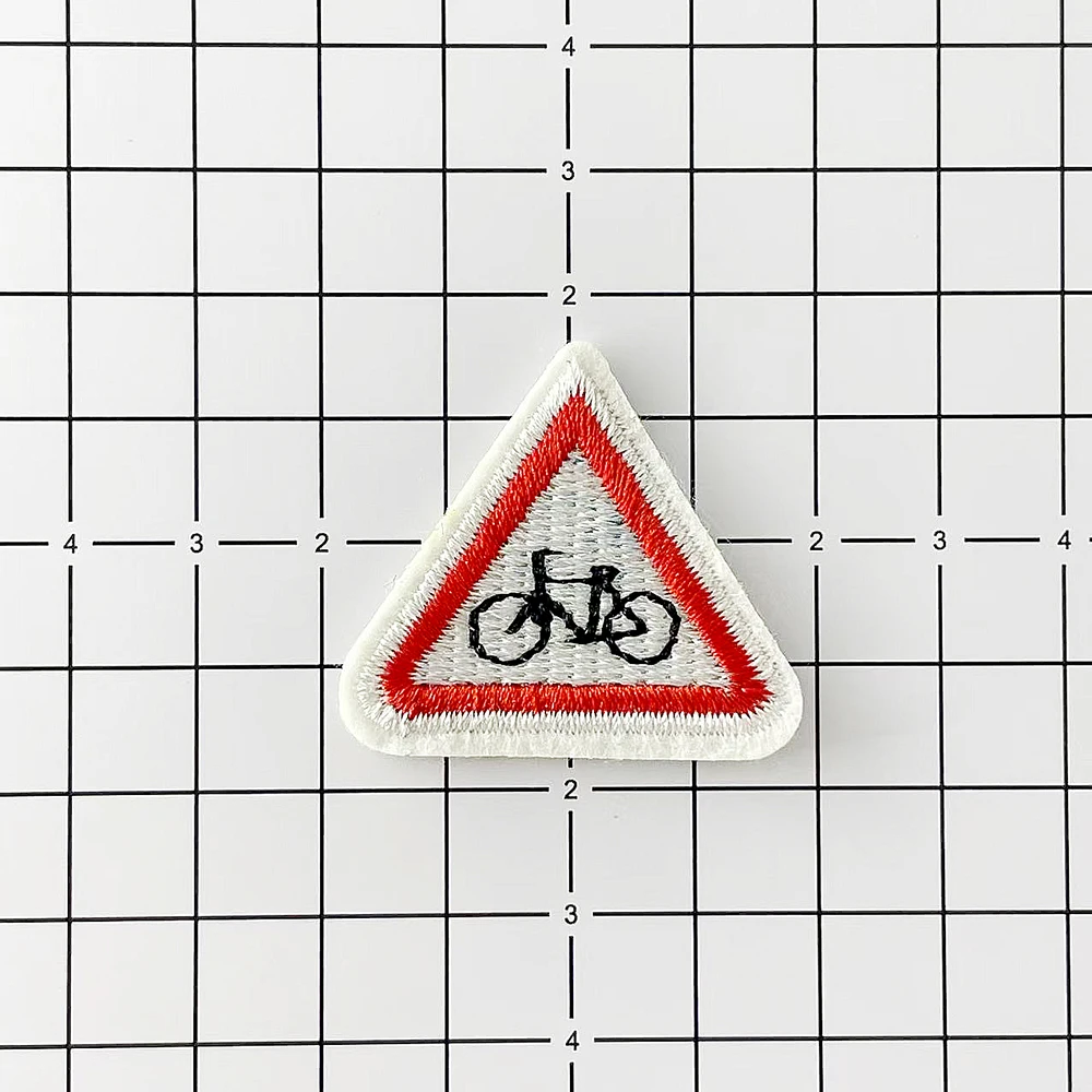 Велосипедная-тканевая-нашивка-вышитые-милые-значки-хиппи-железные-детские-нашивки-с-героями-мультфильмов-для-одежды-ремонтные-наклейки-с-отверстиями