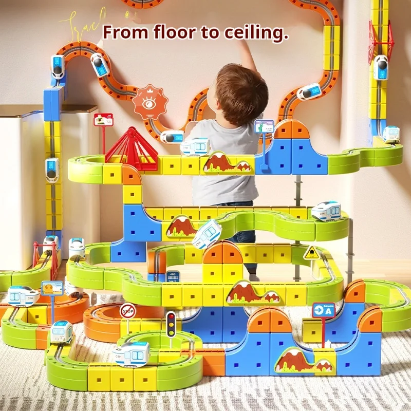 ชุดรถไฟบล็อกแม่เหล็กไฟฟ้า Amazing Track Cube รถไฟความเร็วสูง รถรางต้านแรงโน้มถ่วง ของเล่นแบบจำลองยานพาหนะ