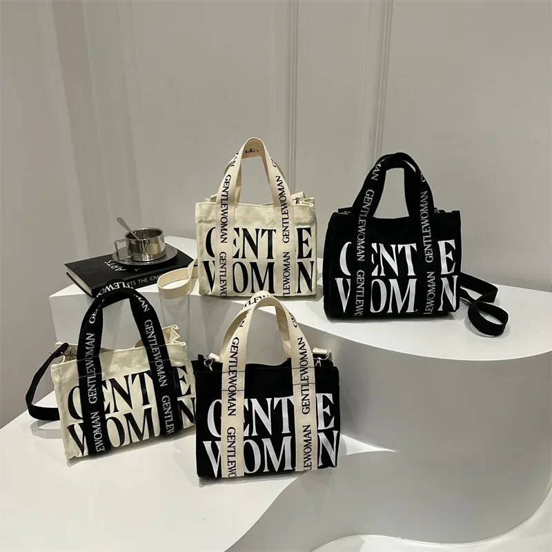 حقيبة كتف نسائية من القماش الفاخر الخفيف 2025 - ريترو - تصميم عصري مطبوع عليه حروف #3