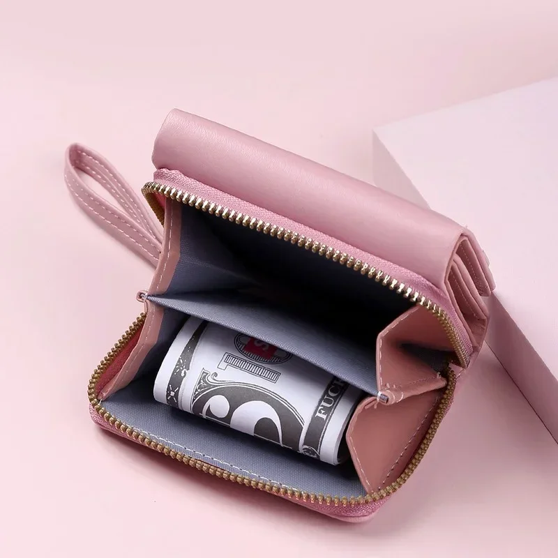 Cute Women\'s Wallet for PU Leather Fashion Embroidered Love Heart Tri-fold Small Card Holder Multi-card Slot Coin Purses