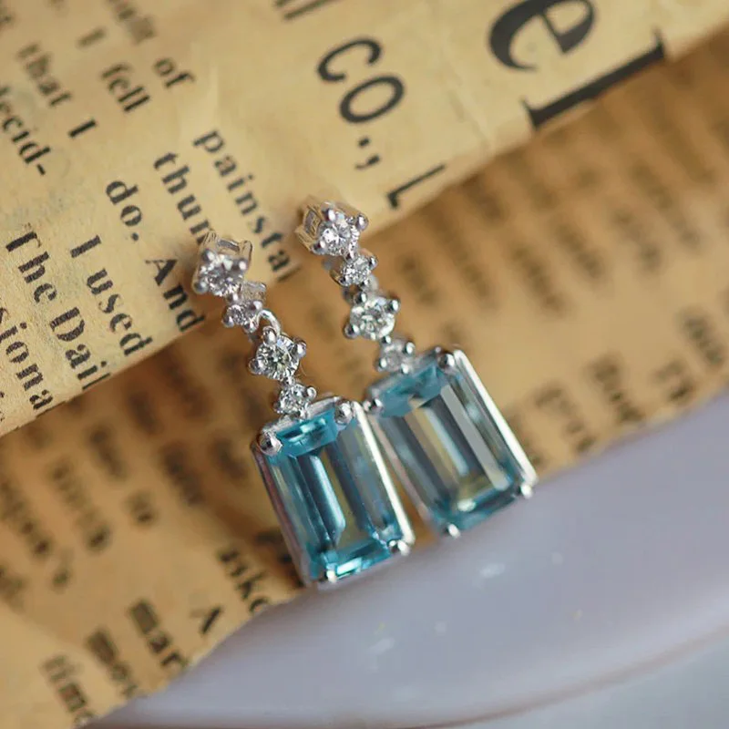 Huitan frische Art himmelblau Zirkonia hängende Ohrringe Frauen für Hochzeits feier ästhetische weibliche Ohr Accessoires neuen Schmuck