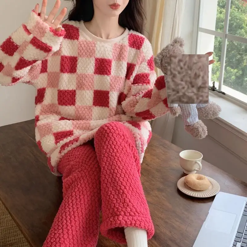 ملابس نسائية بيجامات شتوية سميكة تحافظ على الدفء منتج ضرب الموضة في الهواء الطلق في المنزل رائع لطيف للسفر في الفصول الأربعة
