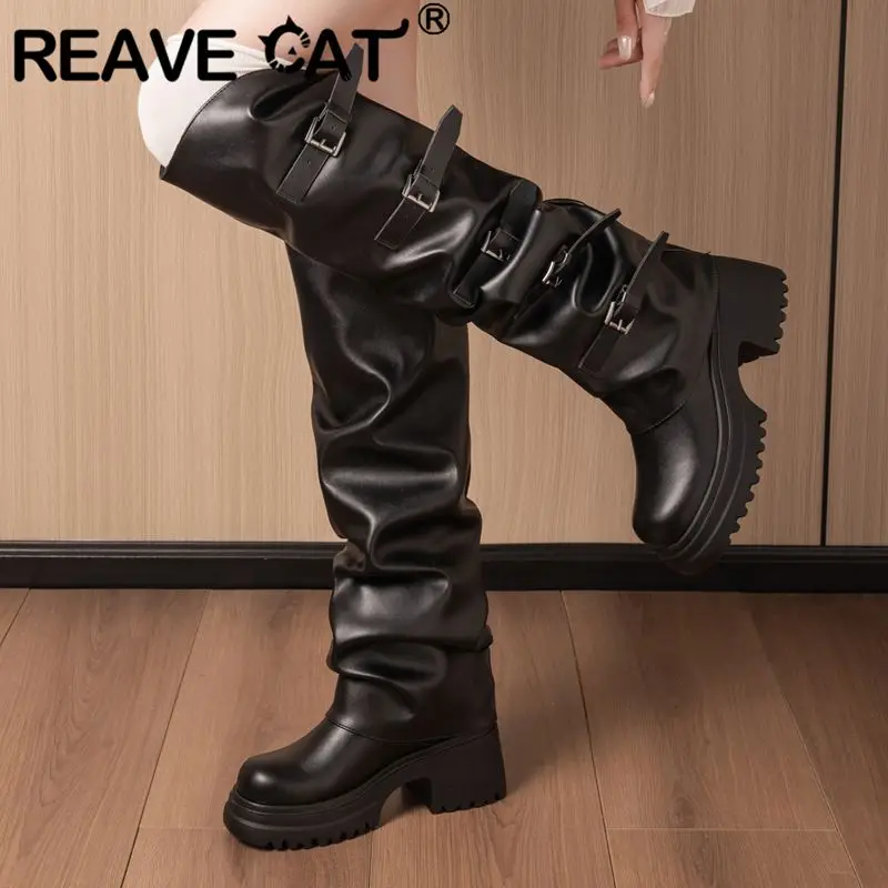 

REAVE CAT 2025 Модные сапоги выше колена с квадратным носком и блочным каблуком 7,5 см. Платформа без шнуровки с пряжками на ремне, большой размер 43 44 45 Party Bota
