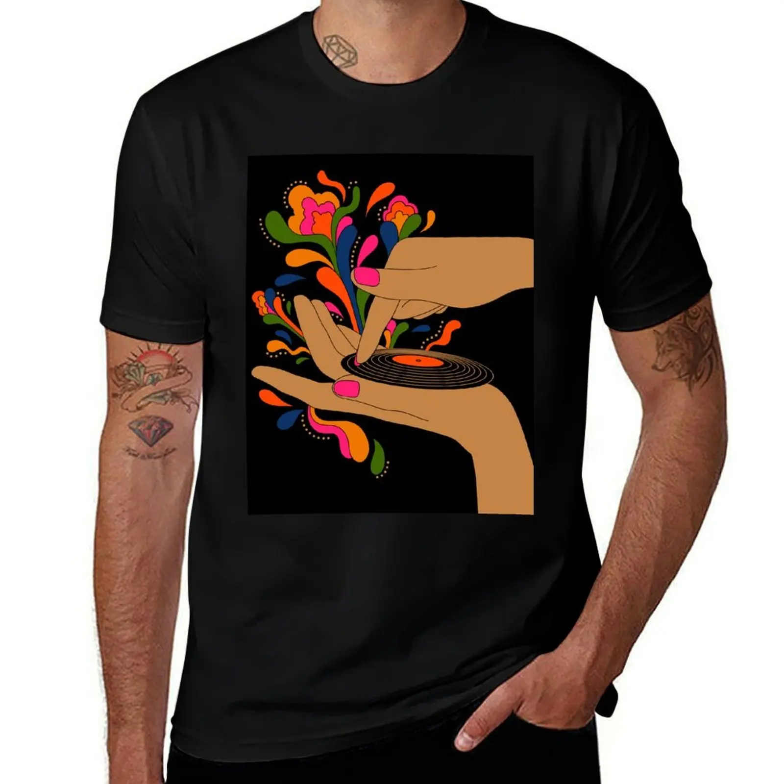 

Tiny record player T-Shirt Soft Casual Short Sleeve Cotton Tee