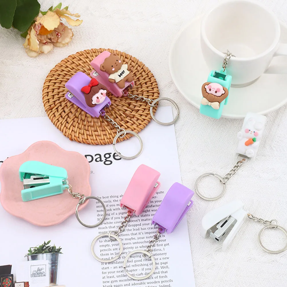 

1 set Mini Stapler Keychain Portable Cute Plastic Home Office School Supplies Paper Binding Tool Lightweight