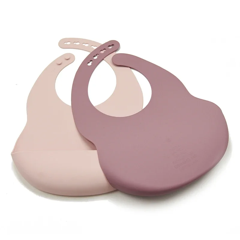 Ensemble de bavoir en silicone imprimé personnalisé pour bébé, sans BPA, qualité alimentaire, imperméable, coloré, alimentation des enfants