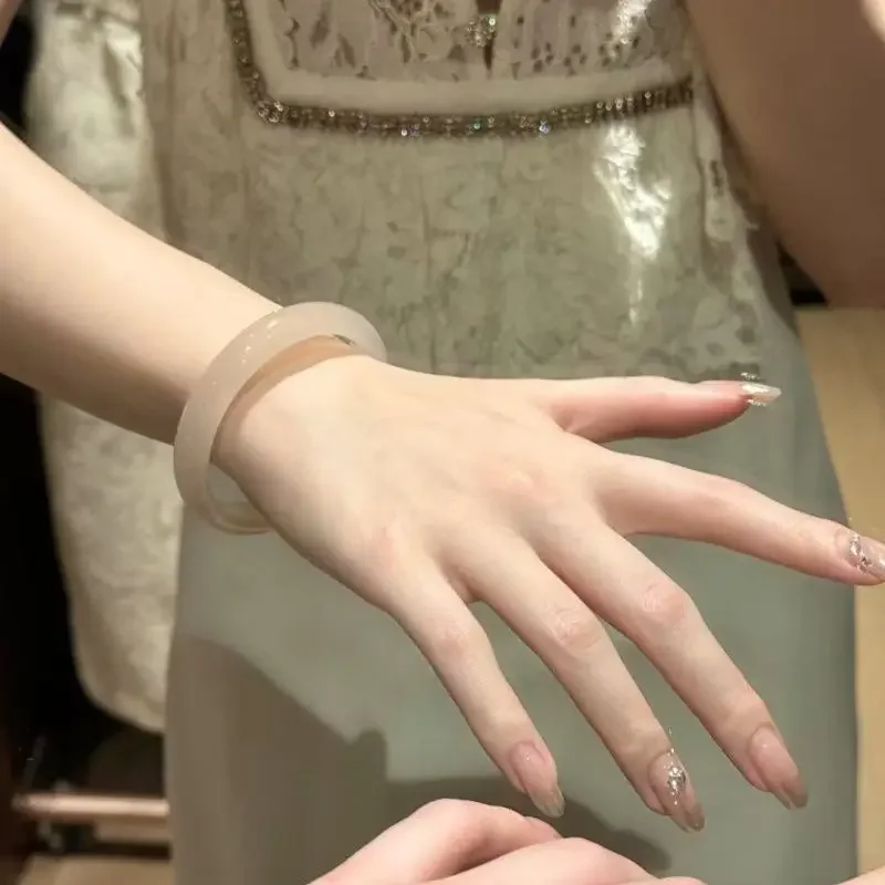 

White Moonlight Bracelet Women's Premium Sense Natural Opal Crystal Chalcedony Bracelet