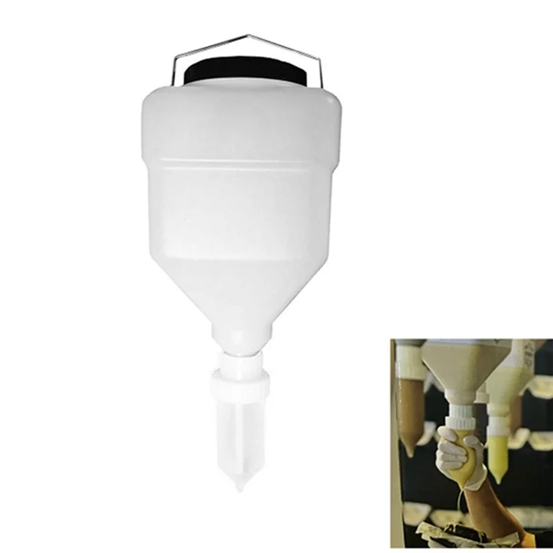 【COUPON!】 Boquillas dispensadoras de salsa de gran diámetro y botella cuadrada de 5,5 L, botella exprimidora, botellas de condimentos colgantes