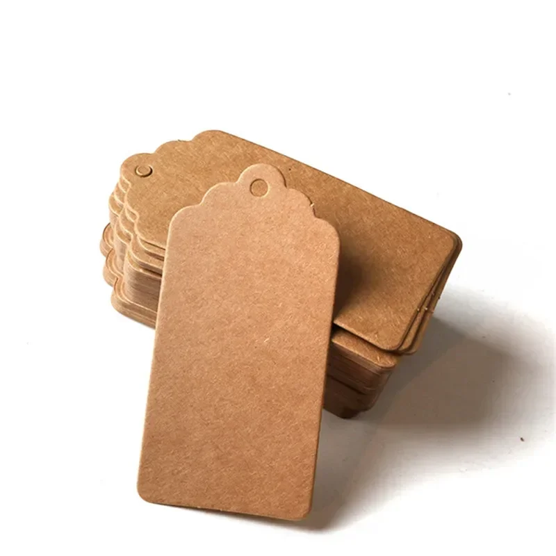 Fashion NEW Packaging Label 100pcs Brown Kraft /black/white Paper Tags DIY scallop Label Wedding Gift Decorating Tag