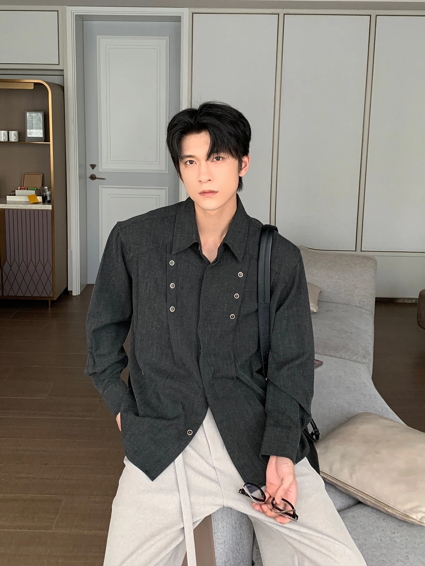 Men's 2025 Autumn New High-End Trendy Button Decoration Shirts Men's Long Sleeve Shirt Male Loose Comfort Lapel Solid Color Tops