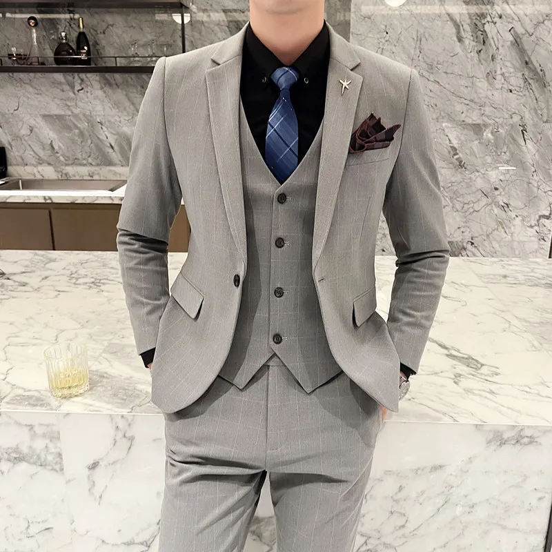 High Quality Fashion Handsome Business Casual (suit + Vest + Trousers) Plaid Suit Classic British Style Wedding Three-piece Set