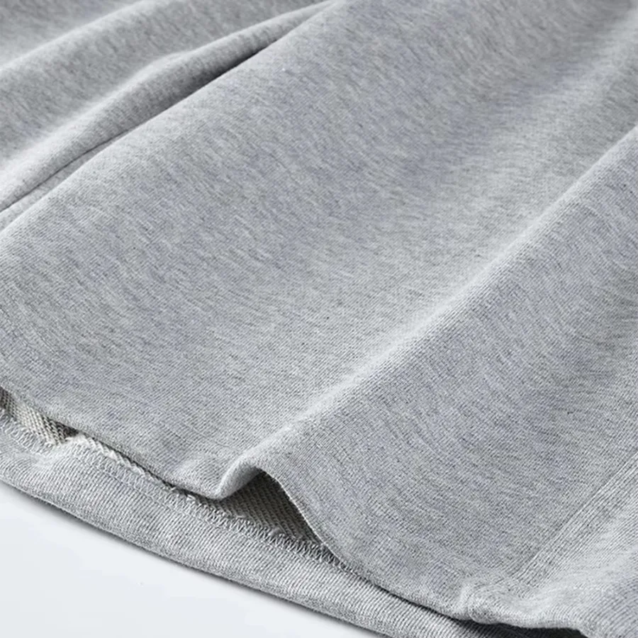 Męskie spodenki sportowe na wiosnę i lato 2025, luźne, szybkoschnące, oddychające, ze sznurkiem, bawełniane, do biegania i fitnessu.