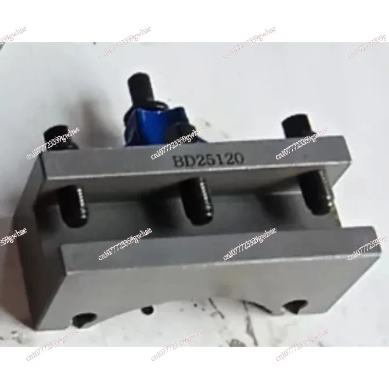 Tour Accessories, Toothed Tool Holder Capable of Holding 25 Square Knives BD25120, Tool Holder, Unique Product view 3