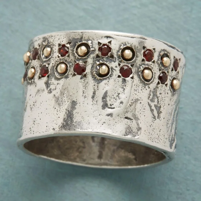 Classic Inlaid Stone Women's Ring Trendy Silvery Color Hand Carving Daily Wear Party Jewelry Anniversary Gift