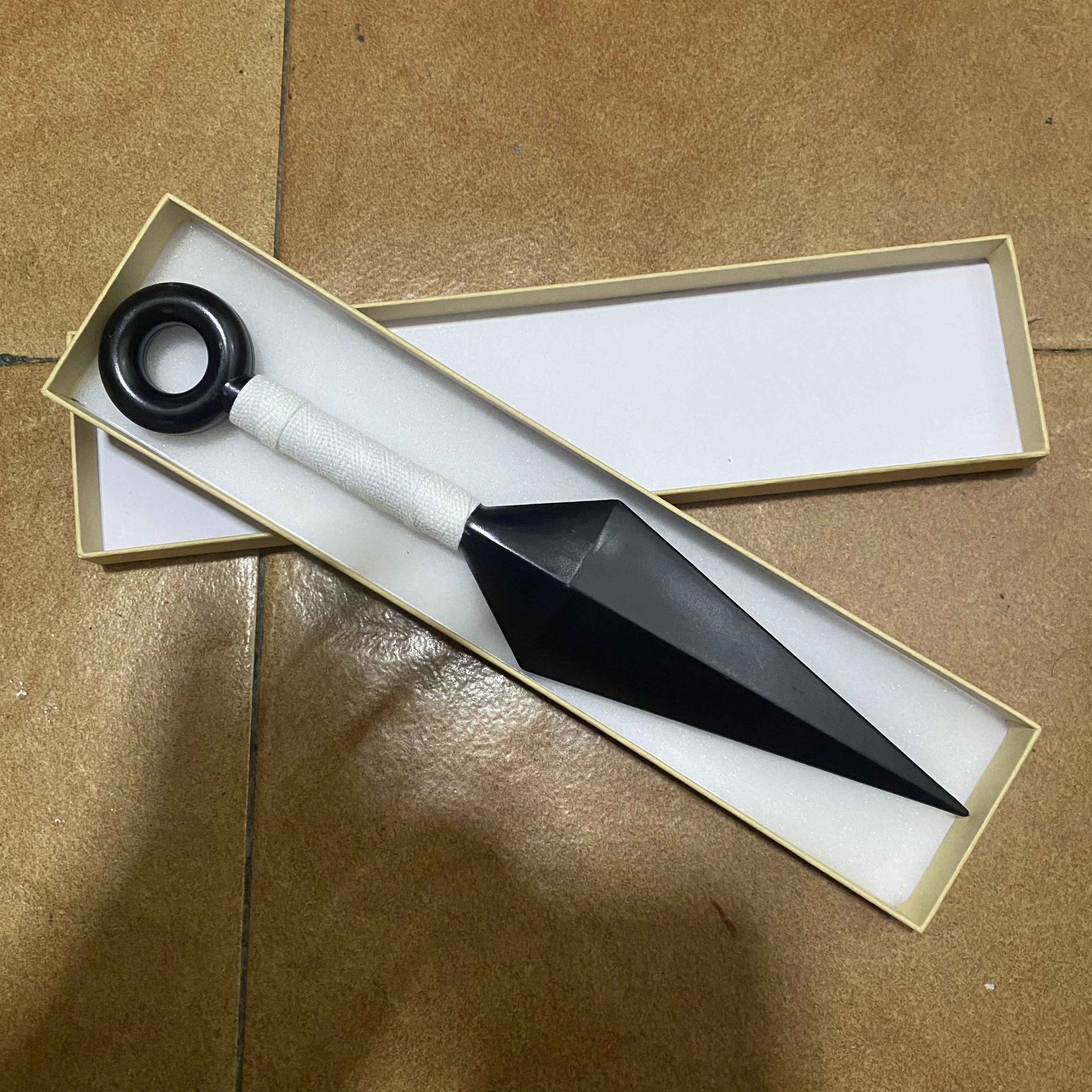 Brdwn Hyuga Hinata Konoha Sasuke Uzumaki 26cm/10,2'' Cosplay Ninja Kunai