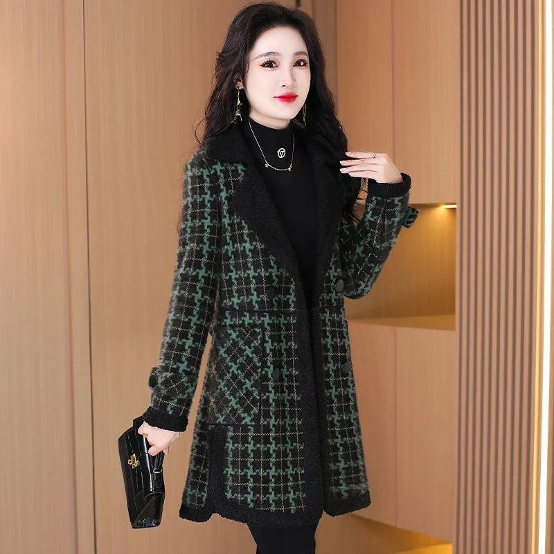 

New 2024 Fashion Autumn Winter Lamb fur Coat Woolen Coat Female Plaid Overcoats Ladies Clothing Outerwear Casual Wool Jacket