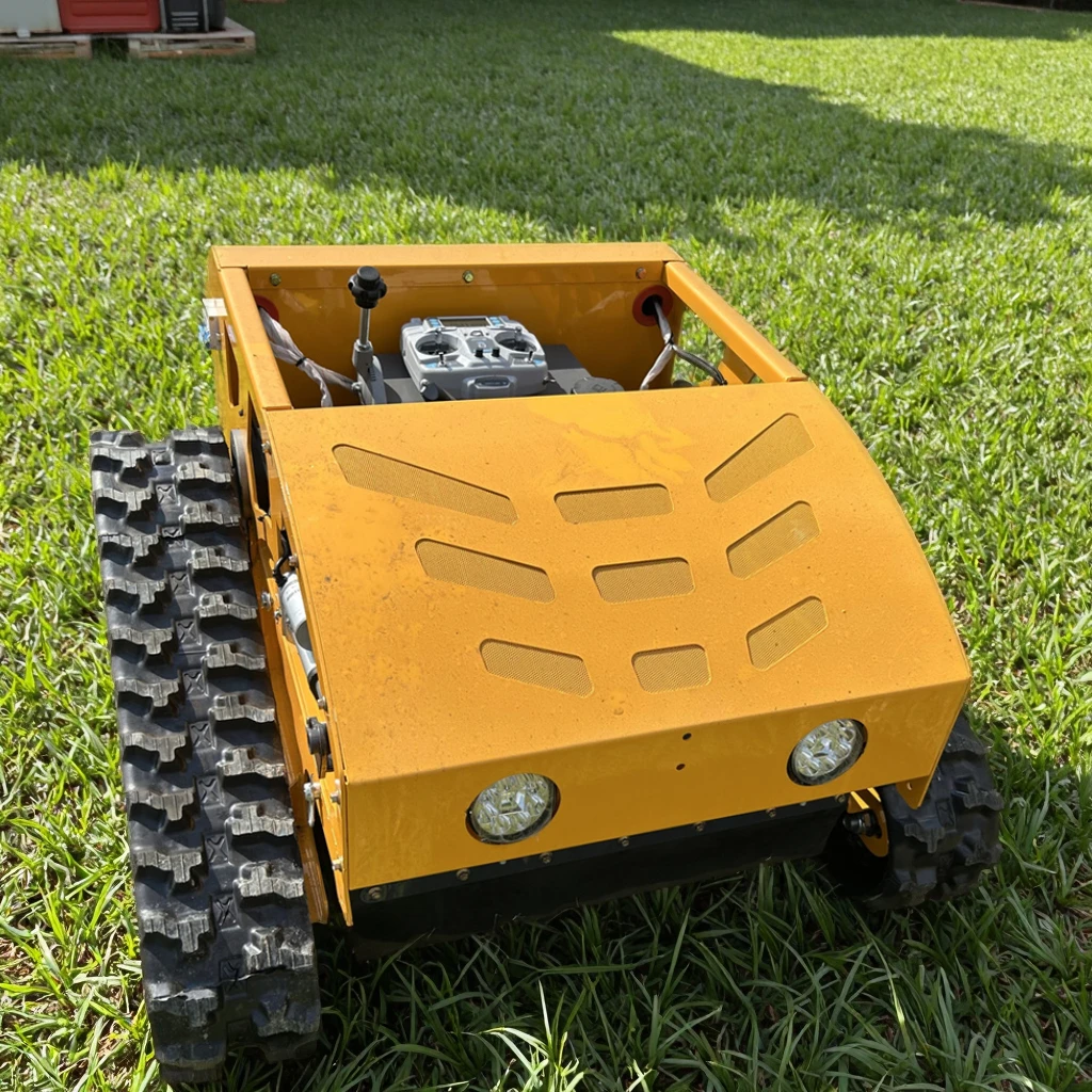 

Self-propelled 550mm Cutting Width Trimmer 7.5 HP Remote Control Lawn Mower Grass Cutter