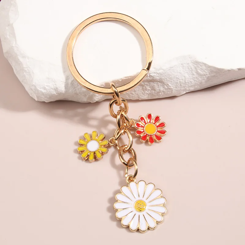 Cute Enamel Sunflower Keychain para mulheres, Anel chave da flor, Sweet Key Chains para meninas, Handbag DIY Jewelry Gifts