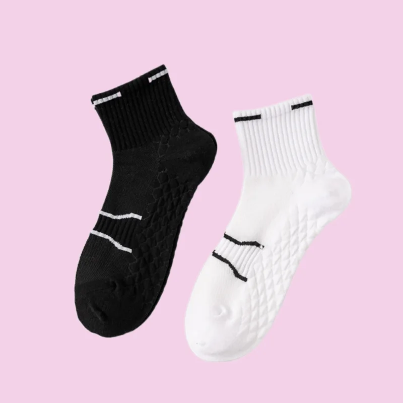 6/12 Pairs Women's And Men's Socks Black And White Mid-tube Socks Versatile Massage Bottom Thickened Sports Socks