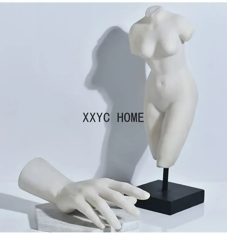 

Nordic Minimalist Modern Art Human Body Sculptured Ornaments Living Room Study Light Luxury Creative Soft Decoration