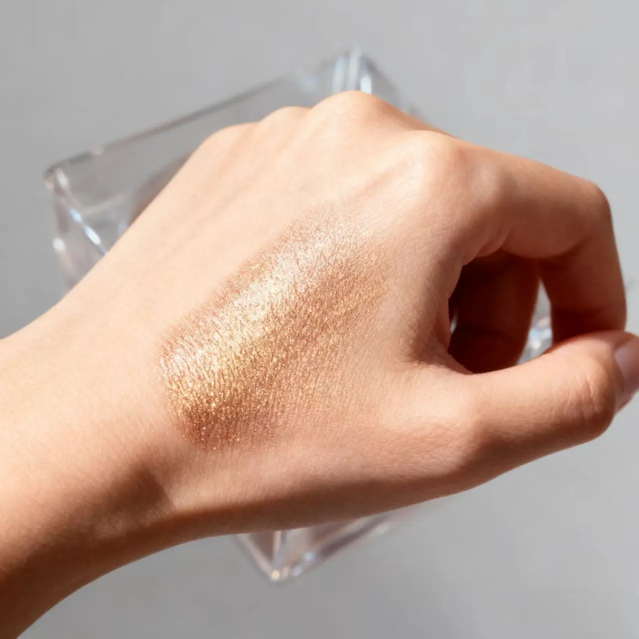 جليتر تفتيح، جليتر عالي اللمعان للجسم، جليتر للعين، مناسب للنساء، مستلزمات العطلات