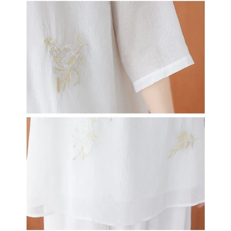 Women's Cotton and Linen Blouses Pullover Half Sleeve Retro Top Stand Collar Loose Thin Shirt Chinese Embroidery Tea Clothing